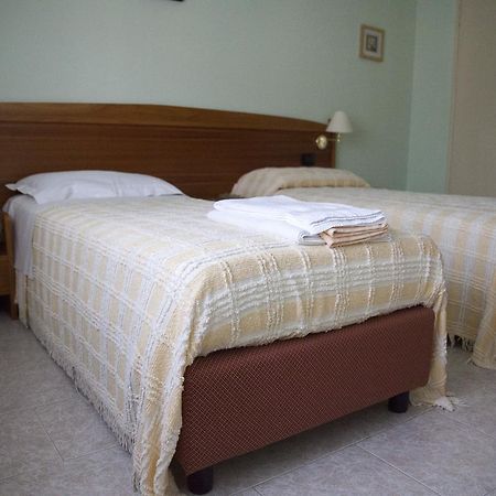 Hotel Trieste Pontelongo Zewnętrze zdjęcie